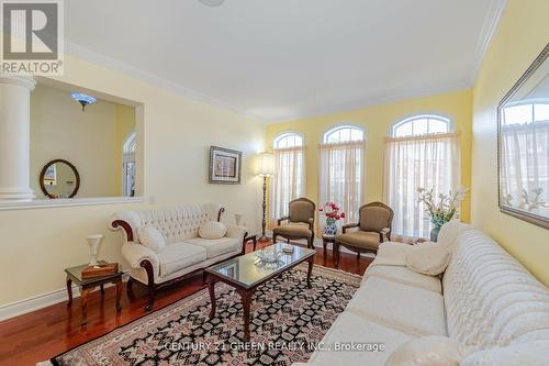 4 Pasadena Avenue, Brampton (Bram East), ON - Indoor Photo Showing Living Room