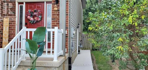 1017 Blythwood Road, London, ON - Outdoor With Facade