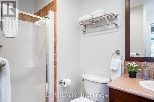 110 - 115 Fairway Court, Blue Mountains, ON - Indoor Photo Showing Bathroom