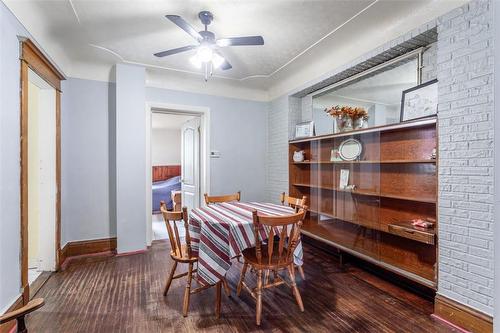 25 Chestnut Avenue, Hamilton, ON - Indoor Photo Showing Other Room