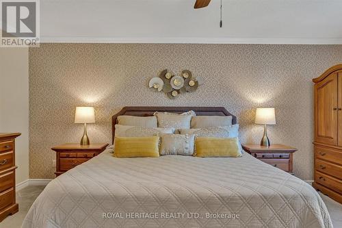 20 Olympia Court, Kawartha Lakes (Lindsay), ON - Indoor Photo Showing Bedroom