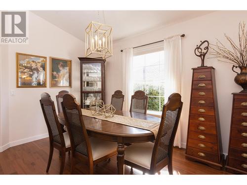 680 Valley Road Unit# 21, Kelowna, BC - Indoor Photo Showing Dining Room