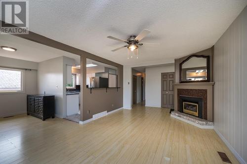 1204 S Tabor Boulevard, Prince George, BC - Indoor Photo Showing Other Room