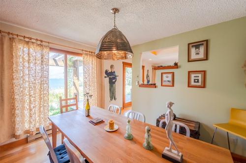 830 Three Mile Road, Penticton, BC - Indoor Photo Showing Dining Room