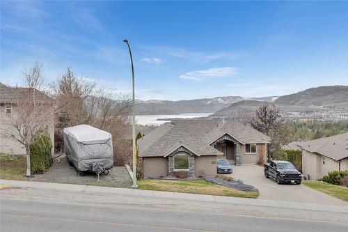 1634 Vineyard Drive, West Kelowna, BC - Outdoor