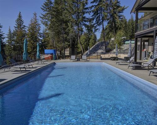 6032 Lynx Drive, Vernon, BC - Outdoor With In Ground Pool