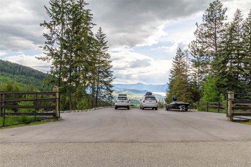 6032 Lynx Drive, Vernon, BC - Outdoor With View