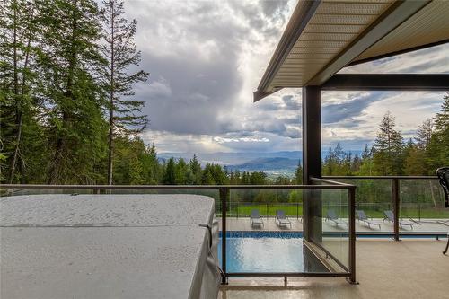 6032 Lynx Drive, Vernon, BC - Outdoor With View