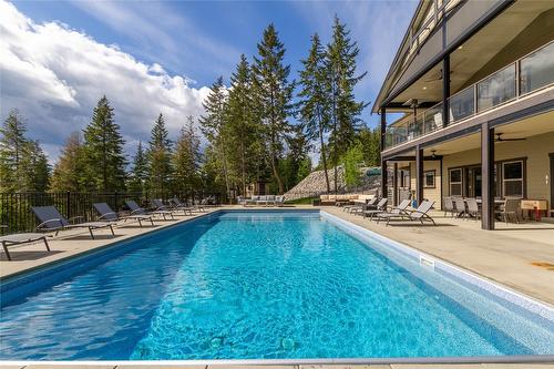 6032 Lynx Drive, Vernon, BC - Outdoor With In Ground Pool