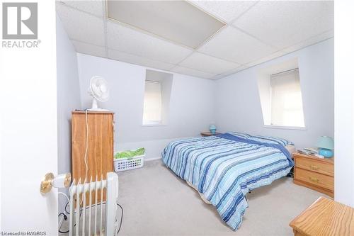 1 bedroom upper level unit - 247 Broadway Street, Kincardine, ON - Indoor Photo Showing Bedroom