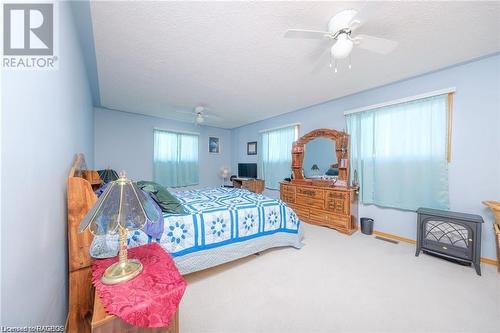 2 bedroom unit - 247 Broadway Street, Kincardine, ON - Indoor Photo Showing Bedroom