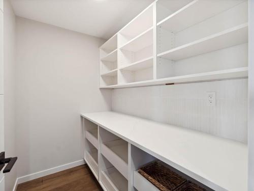 2109 Linfield Drive, Kamloops, BC - Indoor With Storage