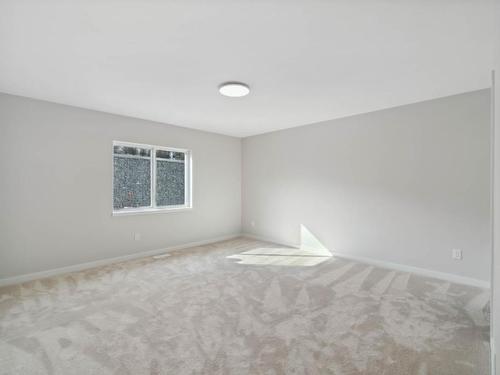 2109 Linfield Drive, Kamloops, BC - Indoor Photo Showing Other Room