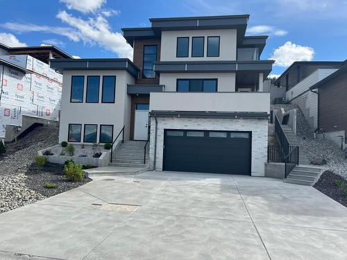 2109 Linfield Drive, Kamloops, BC - Outdoor With Facade