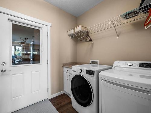 528 Trillium Way, Kamloops, BC - Indoor Photo Showing Laundry Room