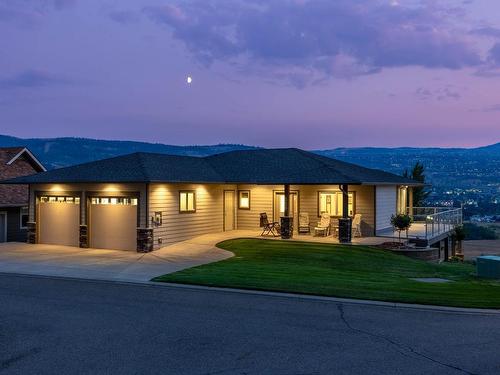 528 Trillium Way, Kamloops, BC - Outdoor With Deck Patio Veranda