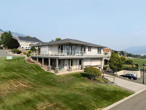 528 Trillium Way, Kamloops, BC - Outdoor With Deck Patio Veranda