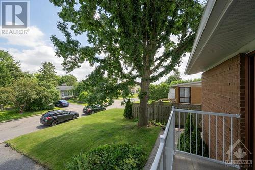 67 Woodmount Crescent, Ottawa, ON - Outdoor