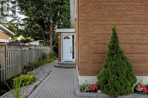 67 Woodmount Crescent, Ottawa, ON - Outdoor With Exterior