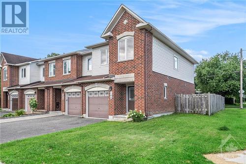 100 Marrissa Avenue, Ottawa, ON - Outdoor