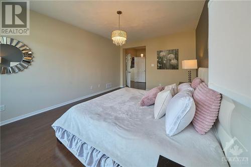 132 Palfrey Way, Stittsville, ON - Indoor Photo Showing Bedroom