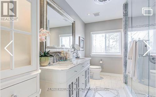 384 Kennedy Street W, Aurora (Aurora Highlands), ON - Indoor Photo Showing Bathroom