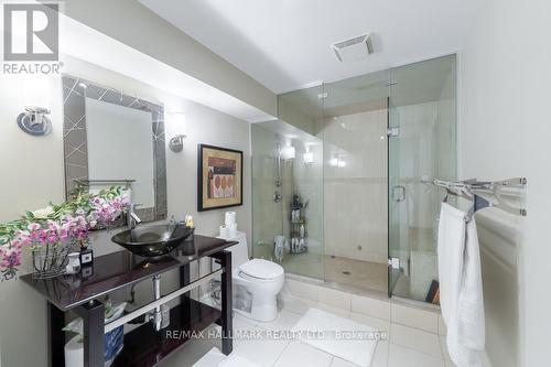 384 Kennedy Street W, Aurora (Aurora Highlands), ON - Indoor Photo Showing Bathroom