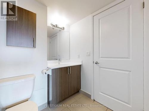 606 - 75 Norman Bethune Avenue S, Richmond Hill (Beaver Creek Business Park), ON - Indoor Photo Showing Bathroom