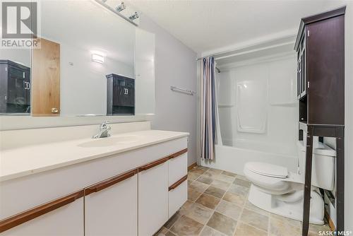 105 Cemetery Road, Lumsden, SK - Indoor Photo Showing Bathroom