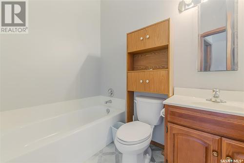 105 Cemetery Road, Lumsden, SK - Indoor Photo Showing Bathroom