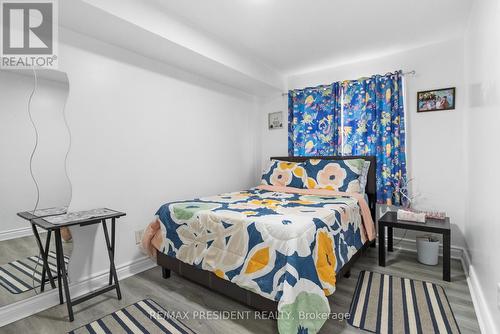 4517 Sussex Drive, Niagara Falls, ON - Indoor Photo Showing Bedroom