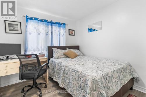 4517 Sussex Drive, Niagara Falls, ON - Indoor Photo Showing Bedroom