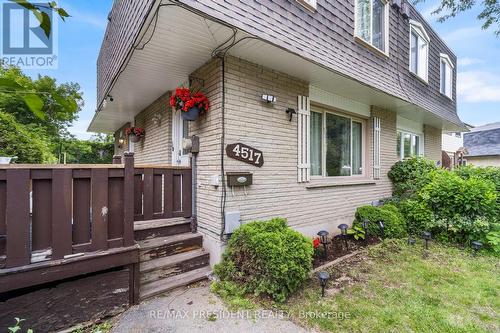 4517 Sussex Drive, Niagara Falls, ON - Outdoor With Deck Patio Veranda