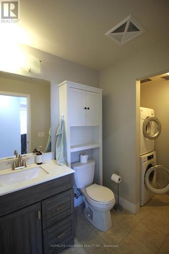 407 - 4700 Highway 7 Avenue, Vaughan, ON - Indoor Photo Showing Bathroom