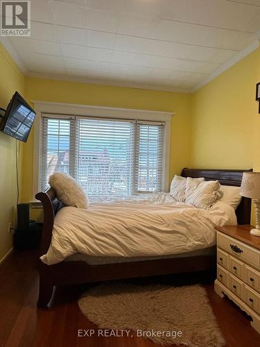 161 Sellers Avenue, Toronto (Caledonia-Fairbank), ON - Indoor Photo Showing Bedroom