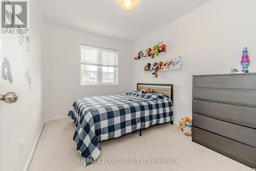 79 English Lane, Brantford, ON - Indoor Photo Showing Bedroom