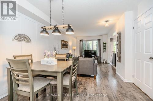 79 English Lane, Brantford, ON - Indoor Photo Showing Dining Room