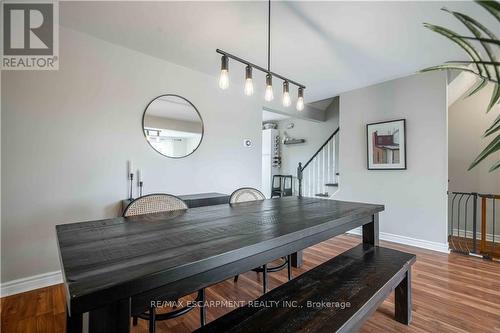 13 - 1155 Paramount Drive, Hamilton (Stoney Creek Mountain), ON - Indoor Photo Showing Dining Room