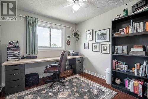 13 - 1155 Paramount Drive, Hamilton (Stoney Creek Mountain), ON - Indoor Photo Showing Office