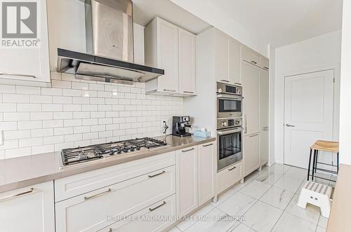 84 Village Parkway, Markham (Unionville), ON - Indoor Photo Showing Kitchen