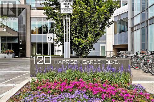 1506 - 120 Harrison Garden Boulevard, Toronto (Willowdale East), ON - Outdoor