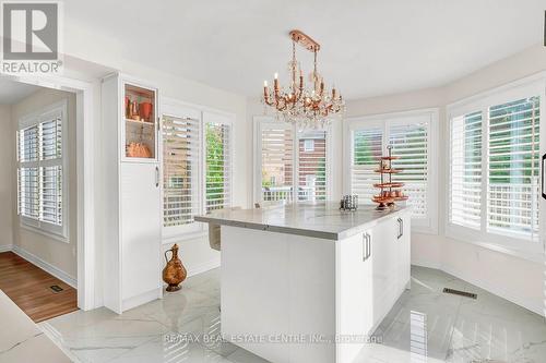 238 Bristol Road, Newmarket, ON - Indoor Photo Showing Dining Room