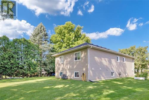 239 Walnut Street West, Bothwell, ON - Outdoor