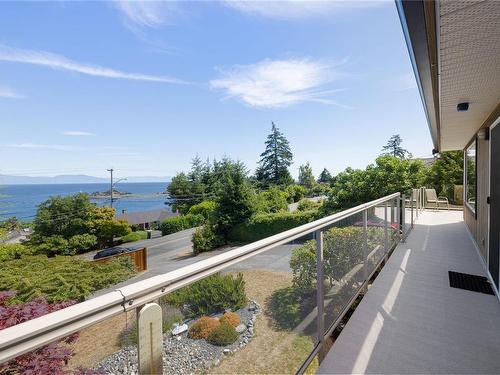 3901 Hammond Bay Rd, Nanaimo, BC 