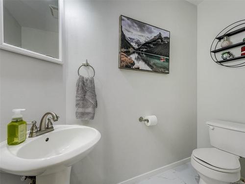 2436 Otter Point Rd, Sooke, BC - Indoor Photo Showing Bathroom