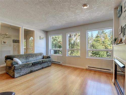 2436 Otter Point Rd, Sooke, BC - Indoor Photo Showing Living Room