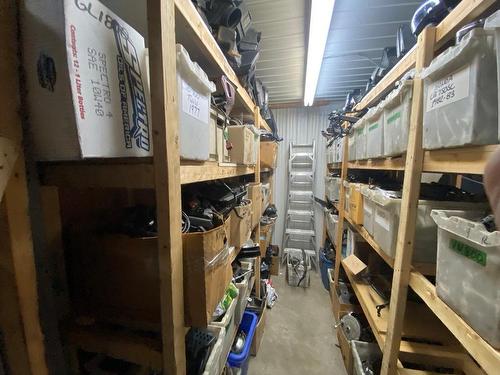 Commerce - 18 Rue Marineau, Saint-Joseph-Du-Lac, QC - Indoor With Storage