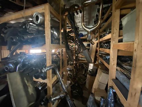 Commerce - 18 Rue Marineau, Saint-Joseph-Du-Lac, QC - Indoor Photo Showing Basement