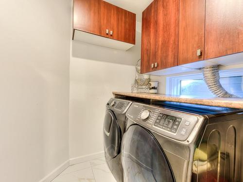 Salle de lavage - 5782 Rue Fleet, Hampstead, QC - Indoor Photo Showing Laundry Room