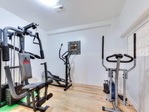 Salle d'exercice - 5782 Rue Fleet, Hampstead, QC - Indoor Photo Showing Gym Room